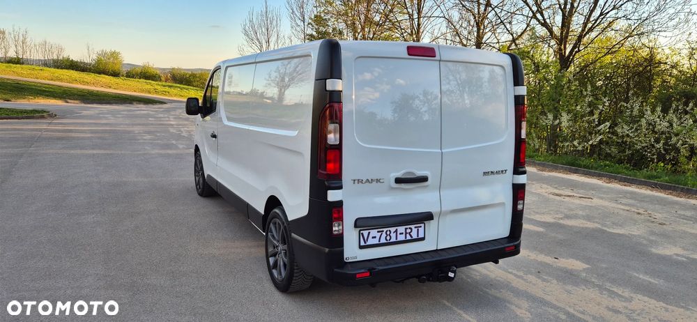 Renault Trafic - 19