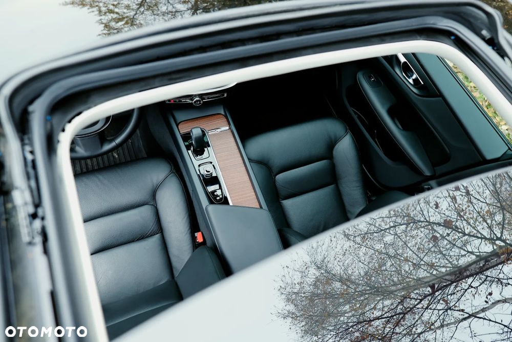 Volvo S90 - 5