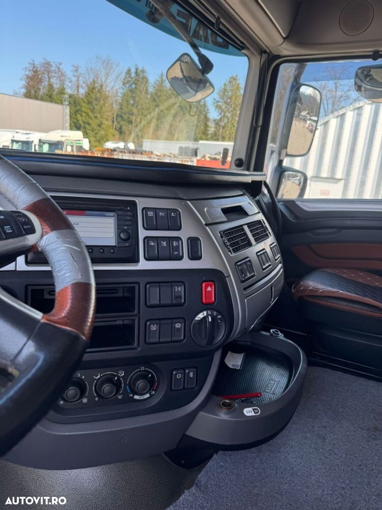 DAF XF 460 FT Super Space Cab - 4