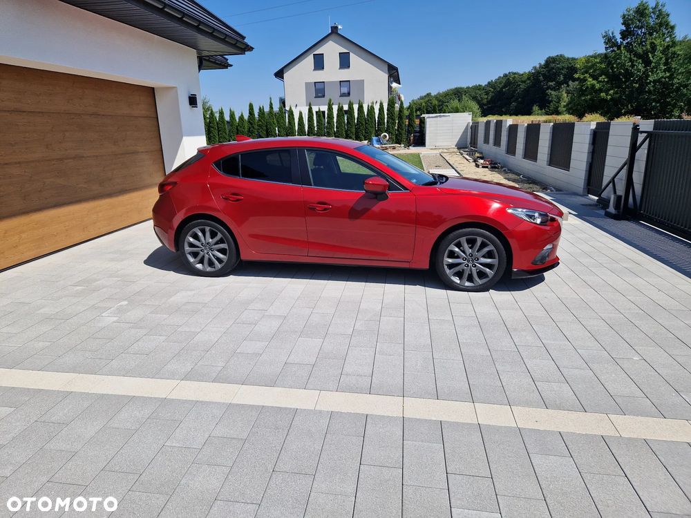 Mazda 3 - 4