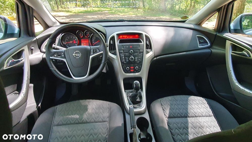 Opel Astra 1.4 Turbo Active - 11