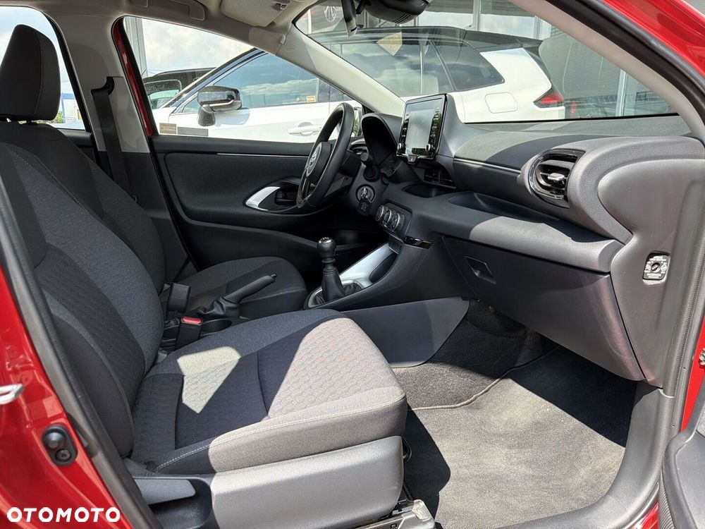 Toyota Yaris - 6