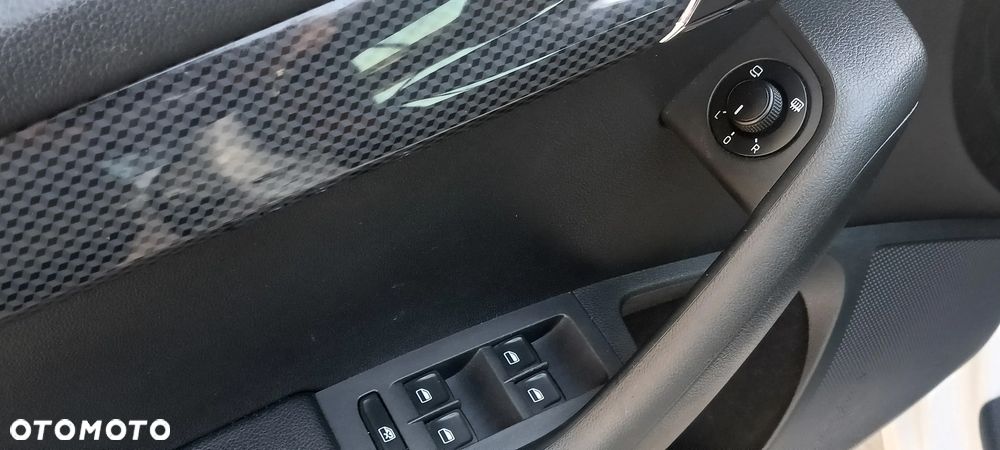 Skoda Octavia 2.0 TDI RS - 27