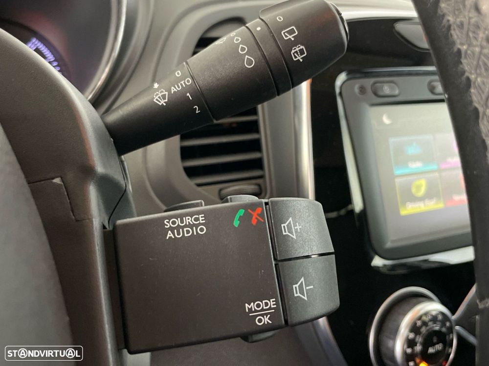 Renault Captur 1.5 dCi Exclusive XMOD EDC - 5