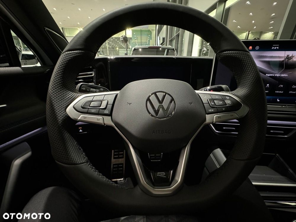 Volkswagen Tiguan - 16