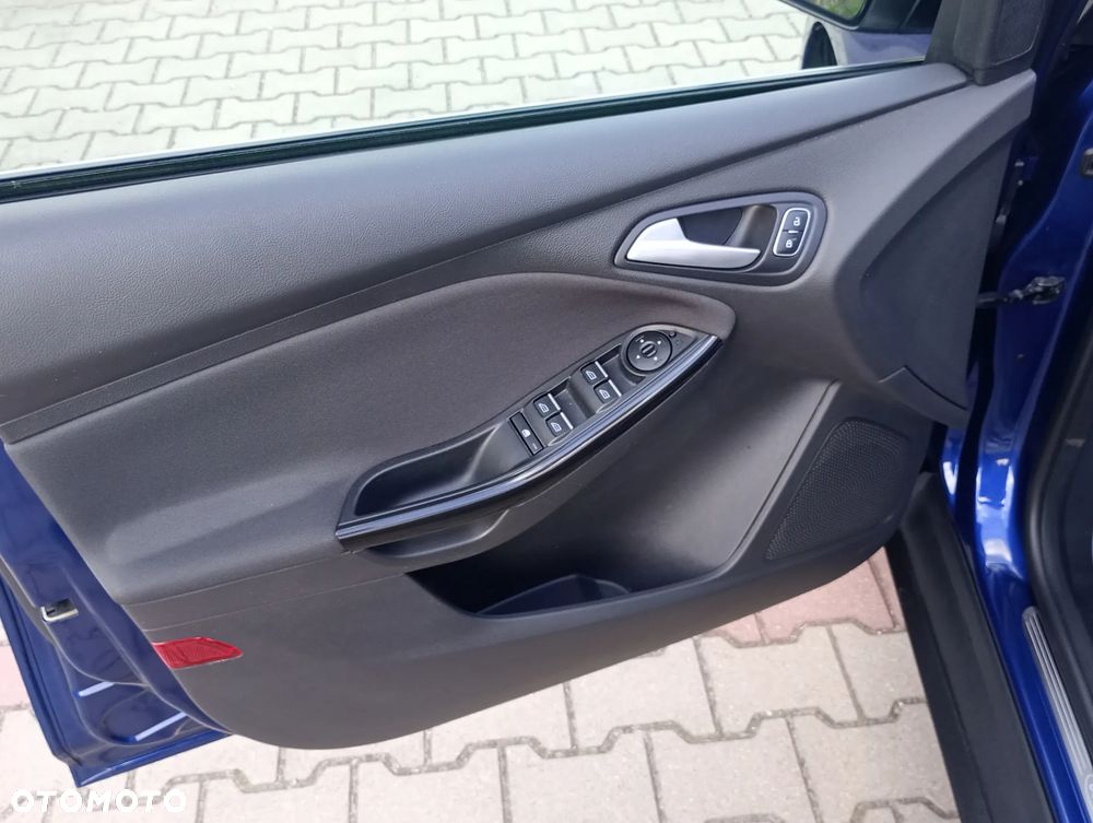 Ford Focus 1.6 TDCi Titanium - 30