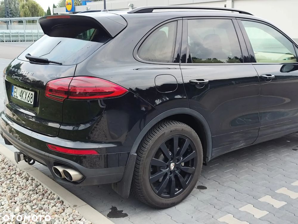 Porsche Cayenne S - 12