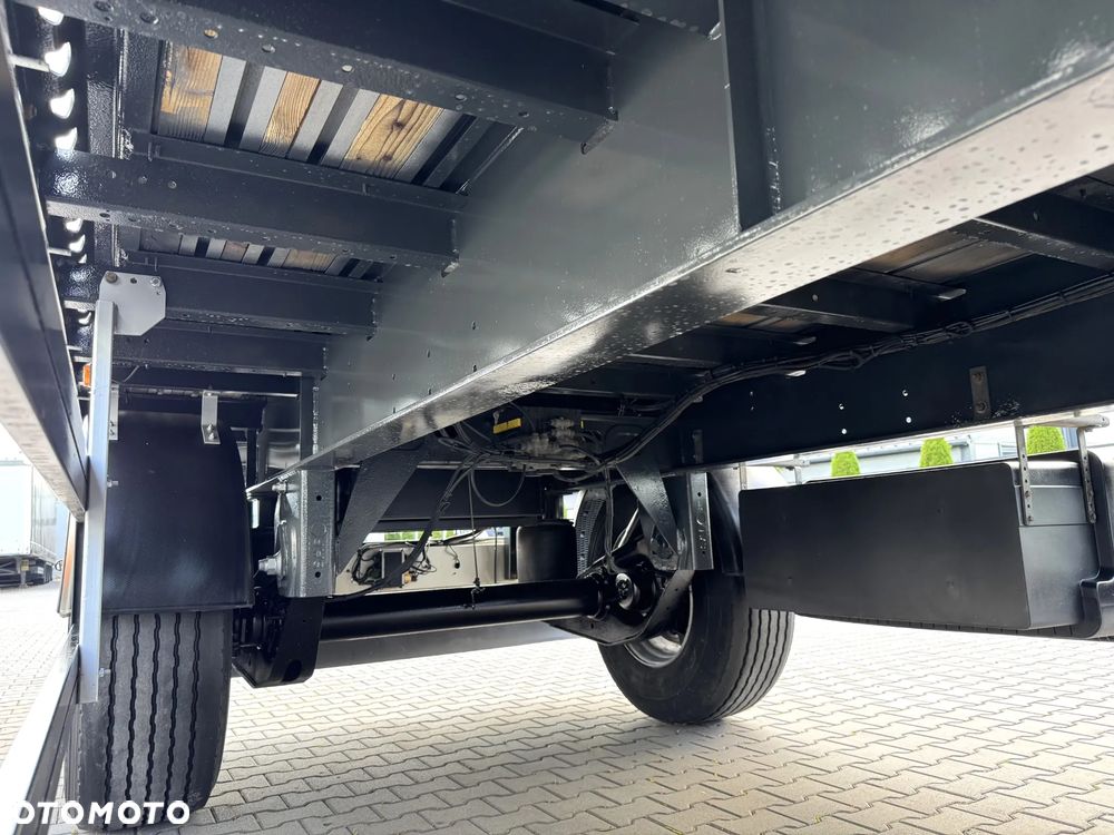Schwarzmuller Przyczepa burtowa budowlanka 2017 r + Mercedes Actros 26.48 z HDS 2017 r - 37