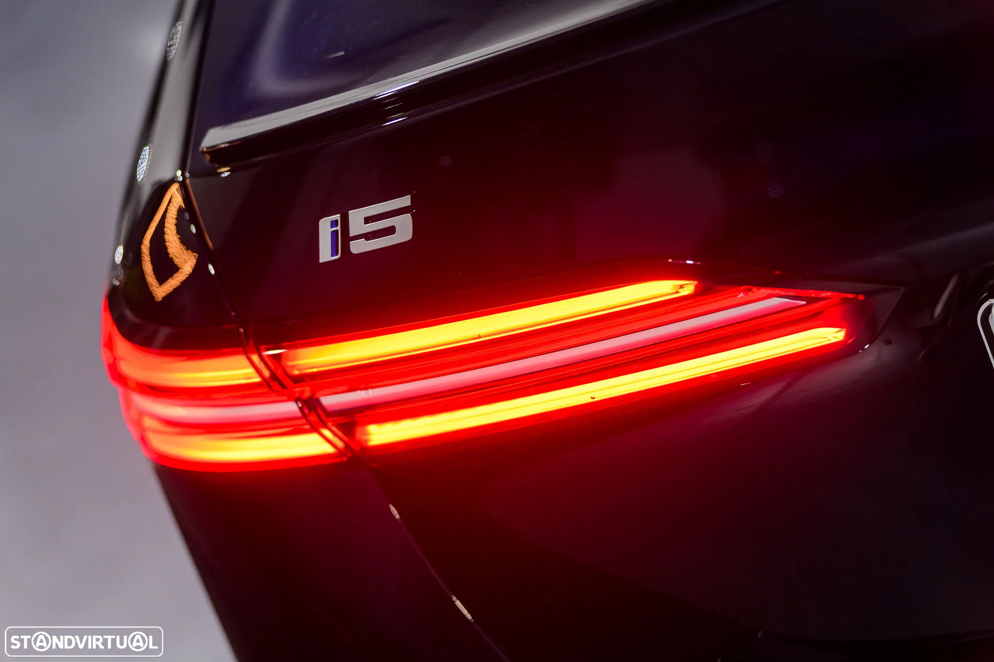 BMW i5 eDrive40 Edição Desportiva M - 11