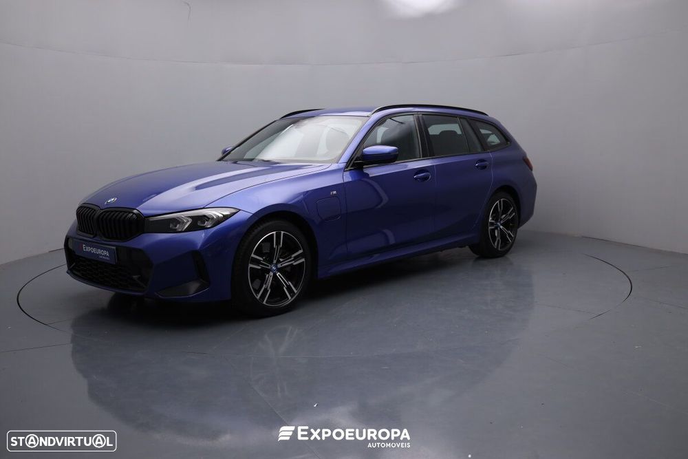 BMW 320 e Pack Desportivo M Auto - 1