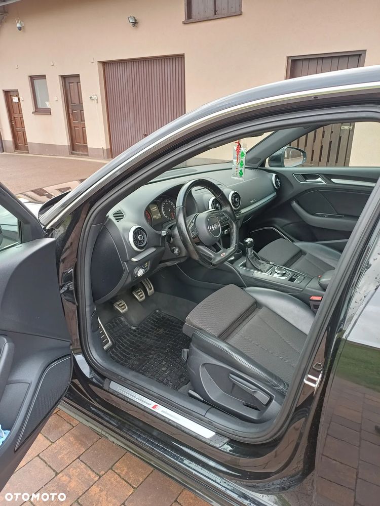 Audi A3 Sportback 35 TFSI S line - 11