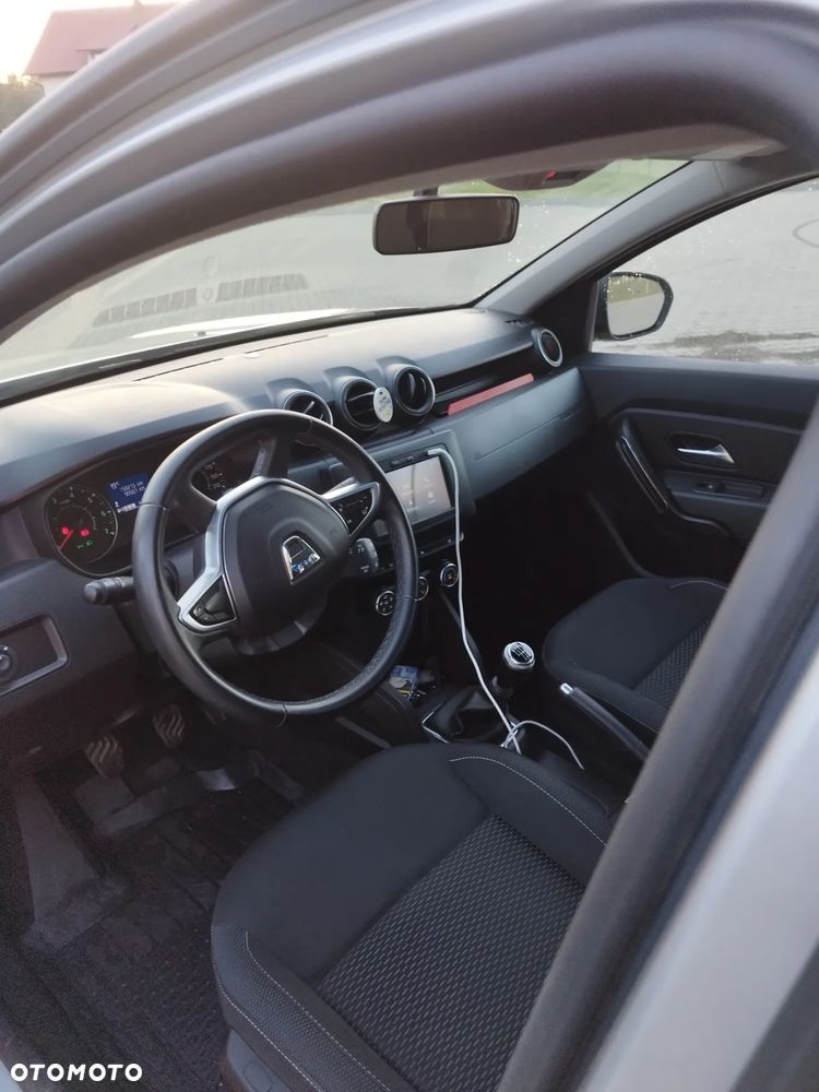 Dacia Duster ver-tce-130-4wd-gpf-celebration - 14