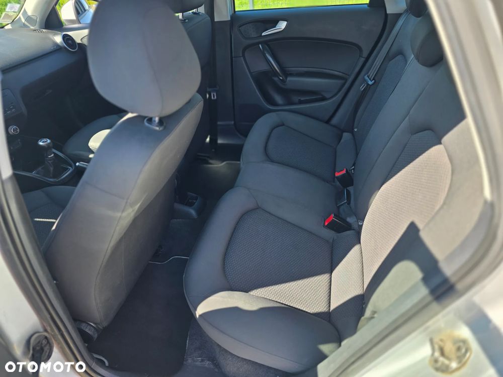 Audi A1 Sportback 1.6 TDI Ambition - 24