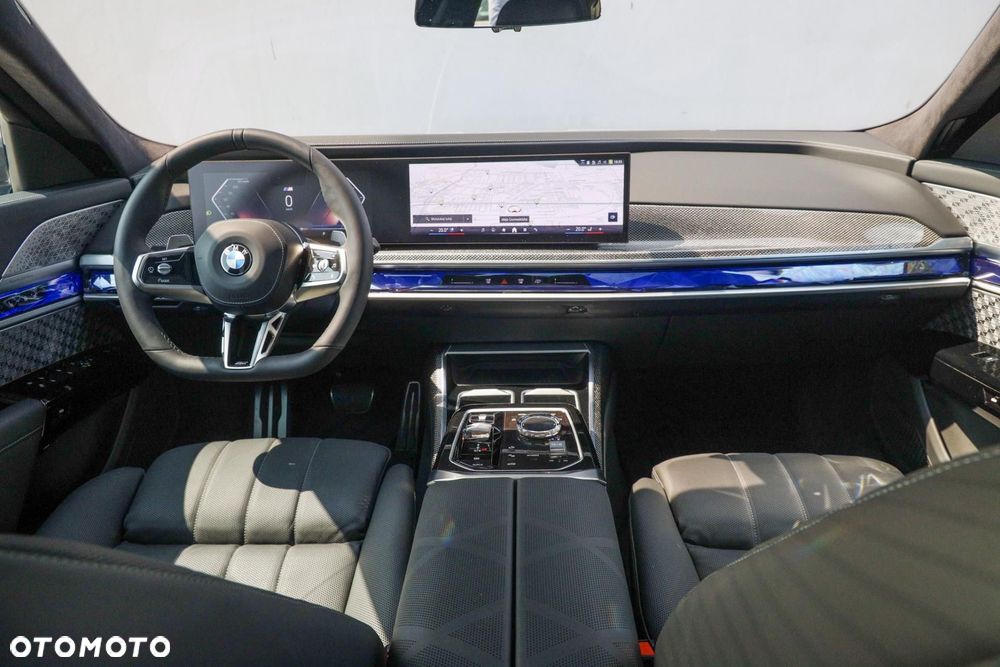 BMW Seria 7 - 13