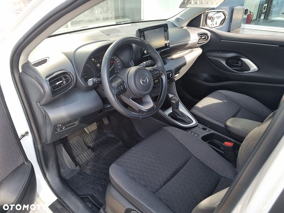 Mazda 2 - 5