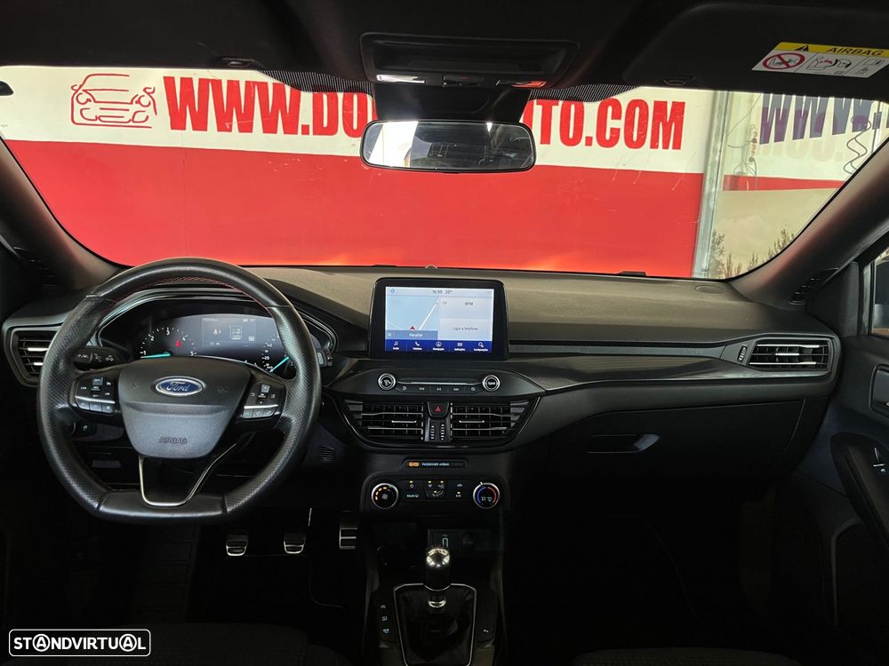 Ford Focus 1.5 TDCi ECOBlue ST-Line - 9