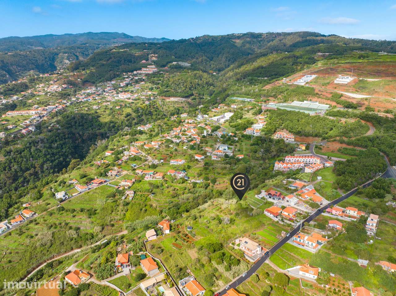 Terreno Rústico Agroflorestal de 900 m2 - Santa Cruz, Madeira - Grande imagem: 4/15