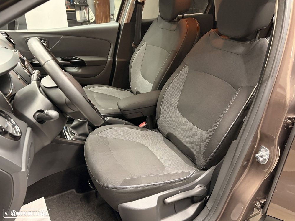 Renault Captur 0.9 TCE Exclusive - 6