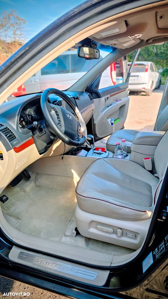 Hyundai Santa Fe 2.2 DSL VGT 5 SEATS 4WD+ A/T - 7