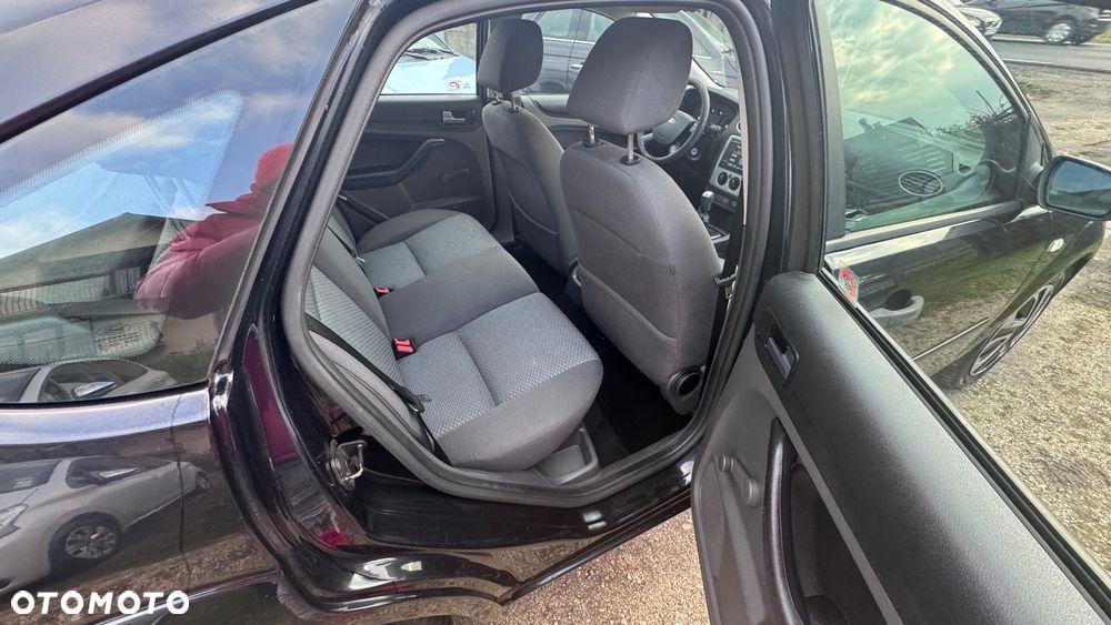 Ford Focus 2.0 TDCi FX Silver / Silver X - 8