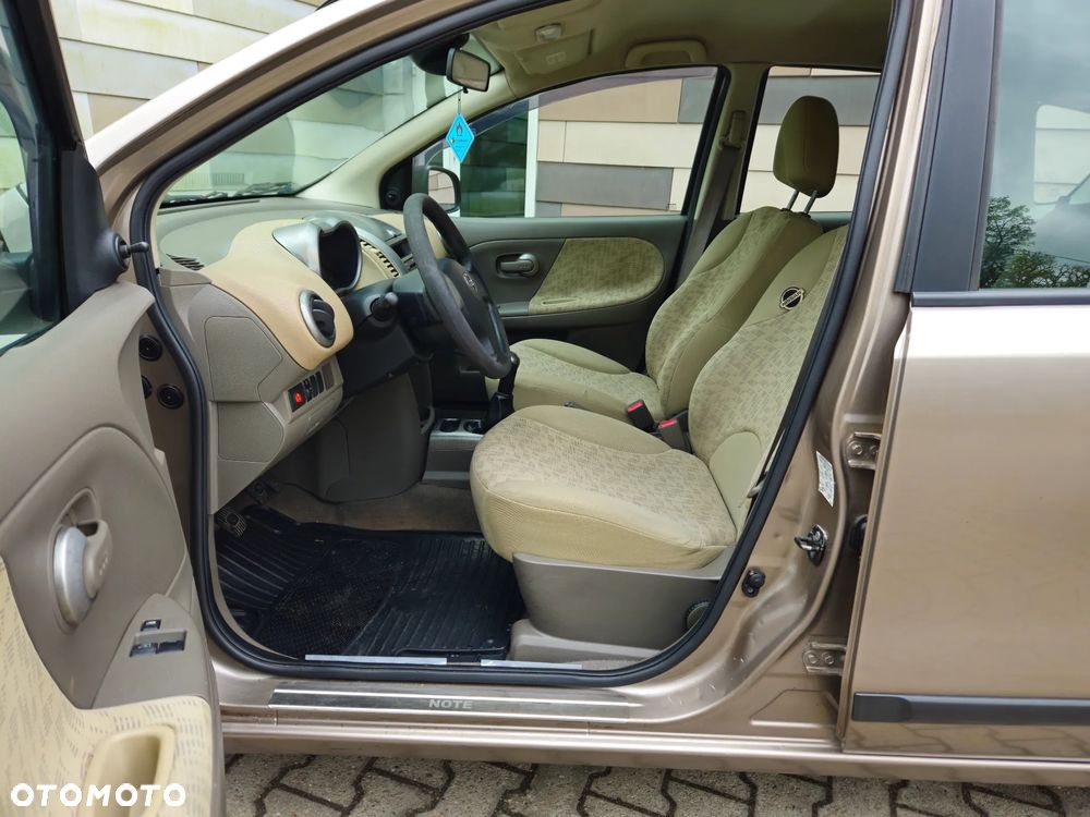 Nissan Note 1.4 Visia - 31