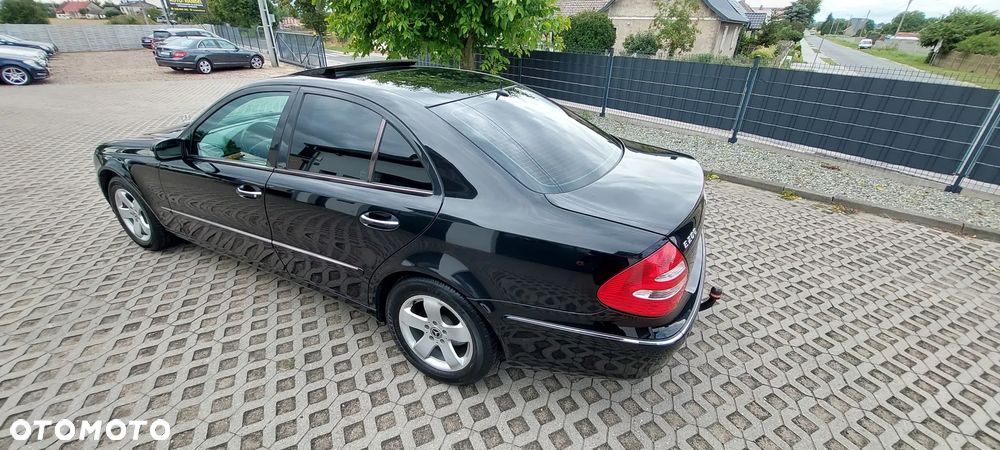 Mercedes-Benz Klasa E - 25