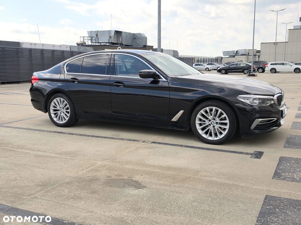 BMW Seria 5 520d xDrive Luxury Line sport - 7