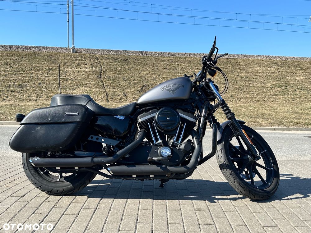 Harley-Davidson Sportster Iron 883 - 10