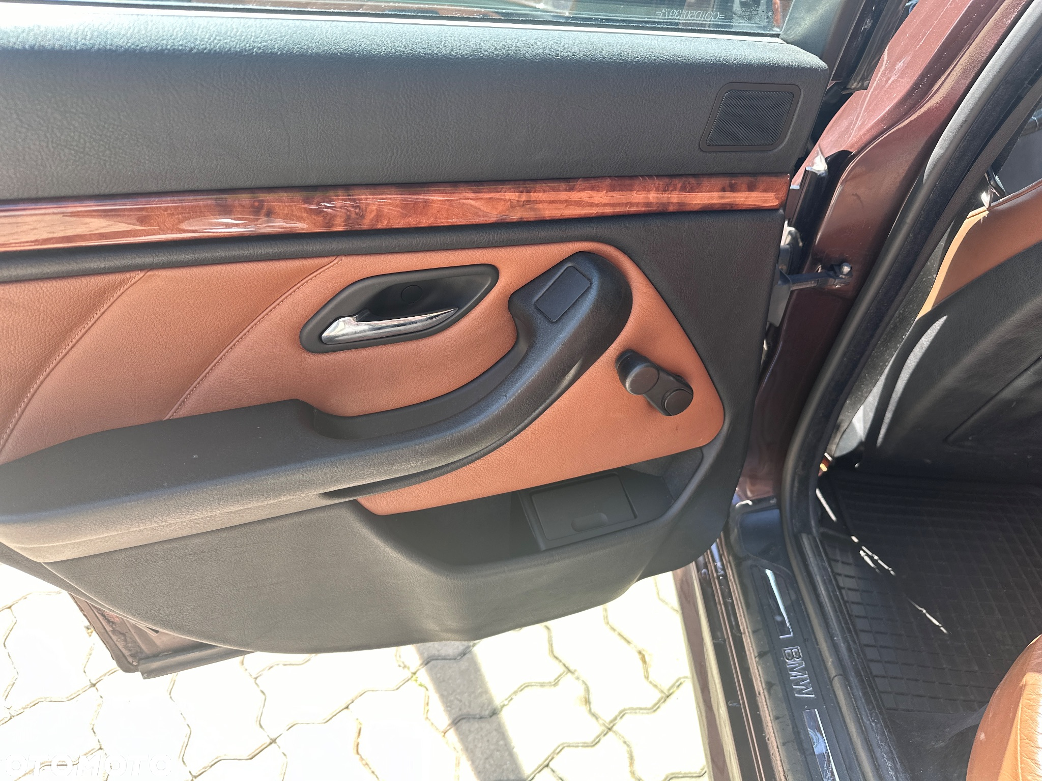 BMW Seria 5 523i - 18