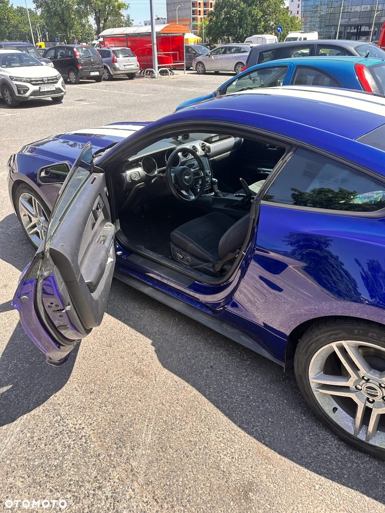 Ford Mustang 2.3 Eco Boost - 4