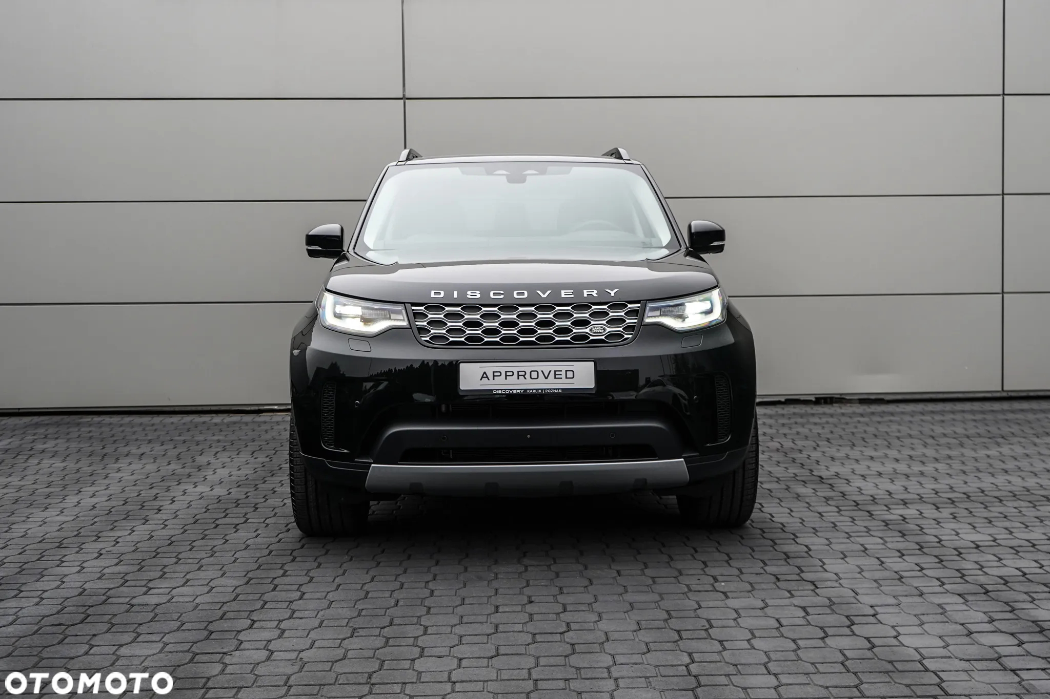 Land Rover Discovery D250 S - 25