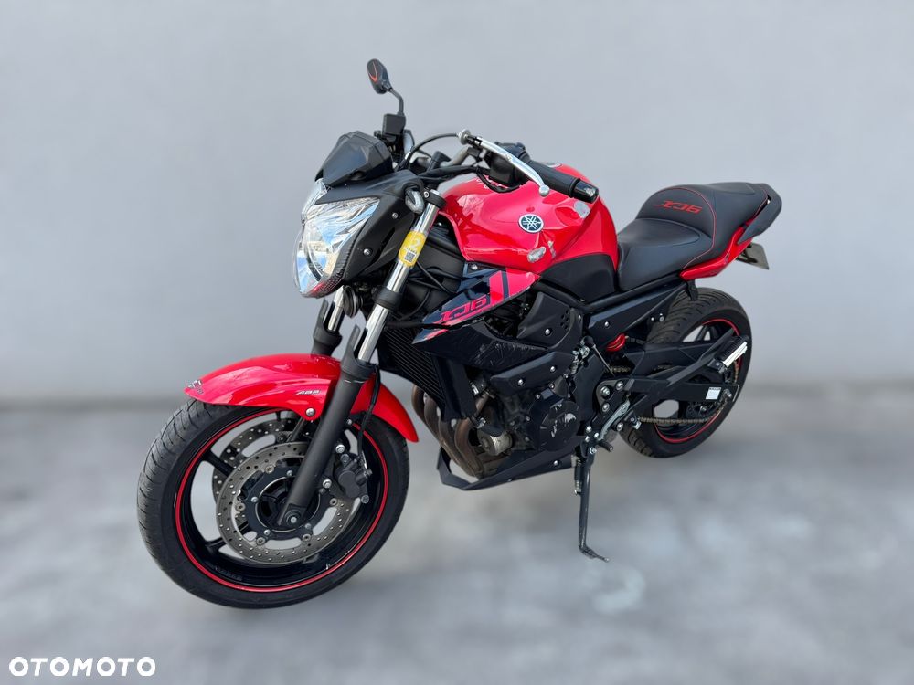 Yamaha XJ - 6