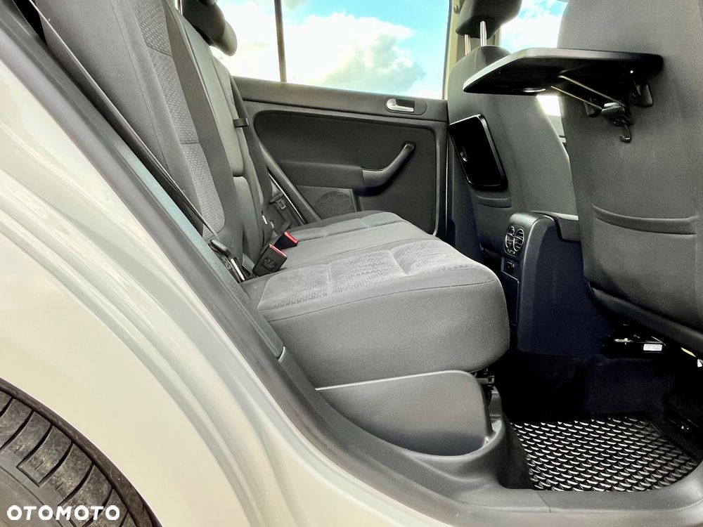 Volkswagen Golf Plus 1.6 Comfortline - 10