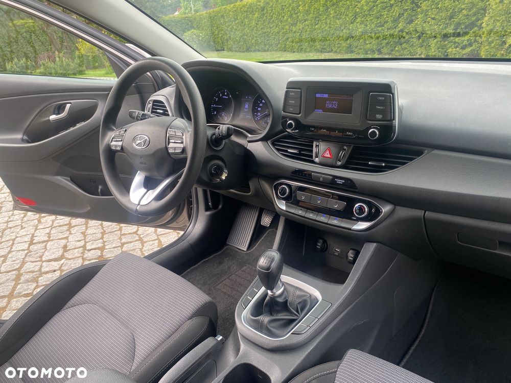 Hyundai i30 1.5 Pure - 32