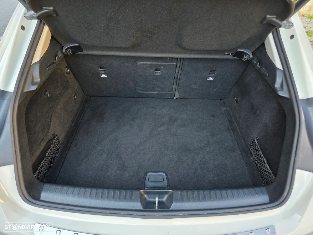 Mercedes-Benz GLA 180 d 7G-DCT Activity Edition - 29