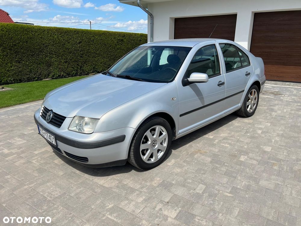 Volkswagen Bora 1.9 TDI - 1