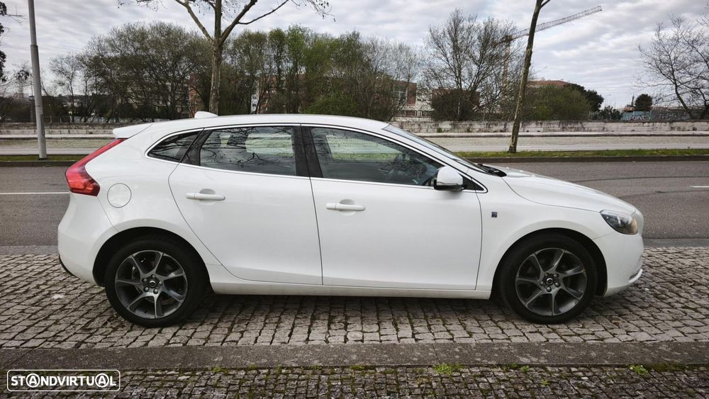 Volvo V40 2.0 D2 Volvo Ocean Race - 8