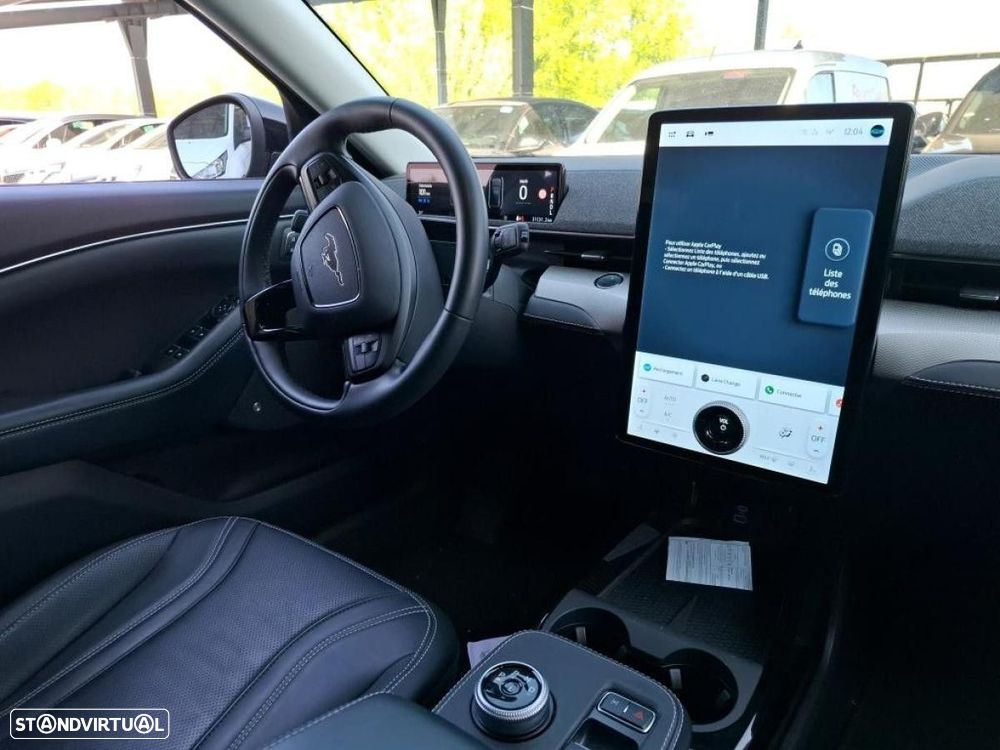 Ford Mustang Mach-E Standard - 3