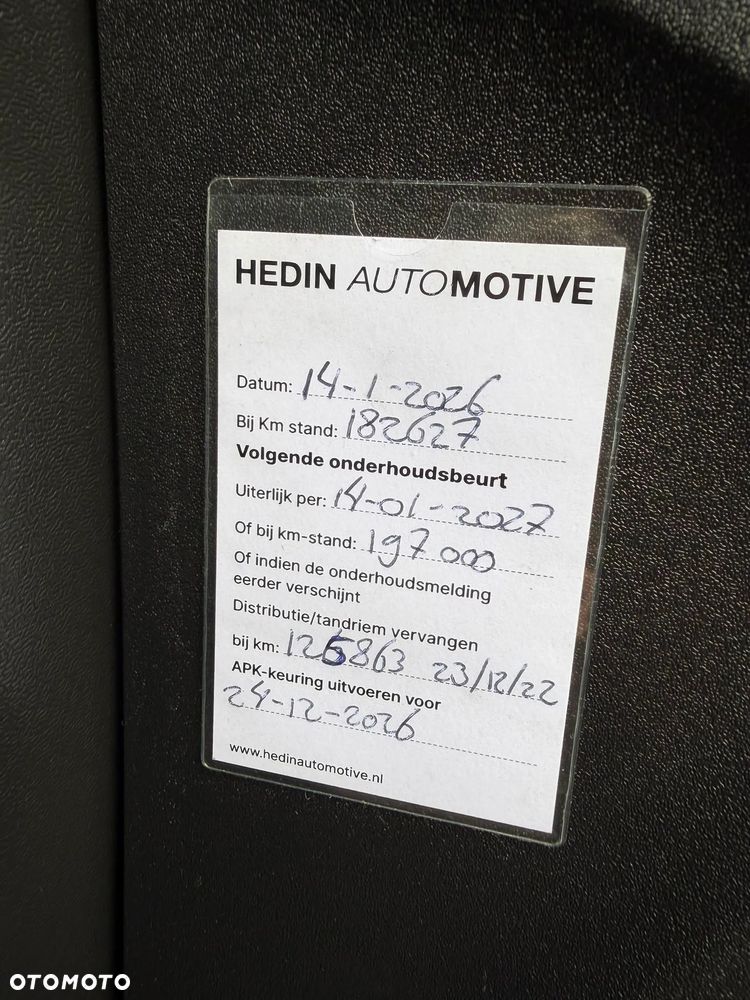 Volvo V40 D2 Summum - 17