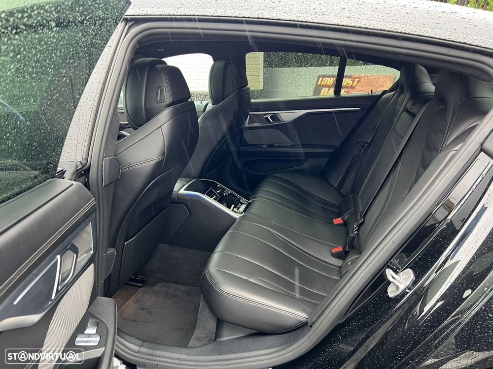 BMW 840 Gran Coupé d xDrive Pack M - 7