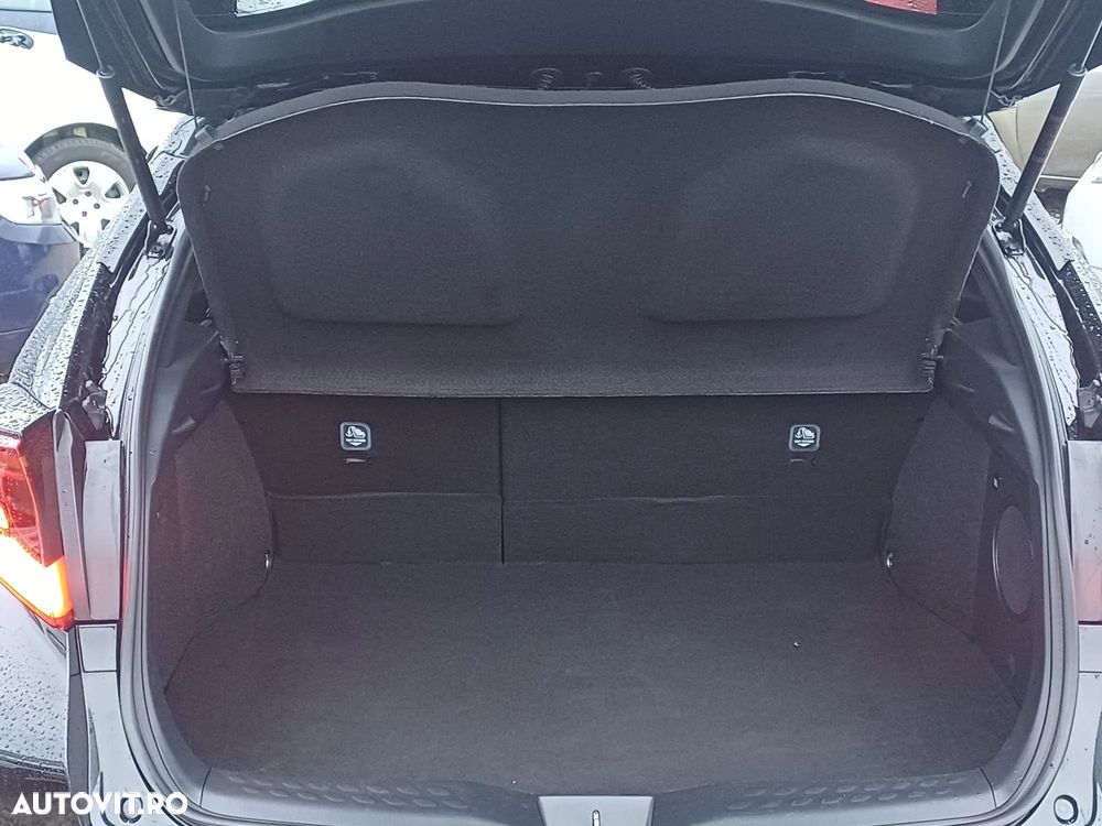 Toyota C-HR 2.0 HSD 184 CP 4x2 CVT Classy - 6