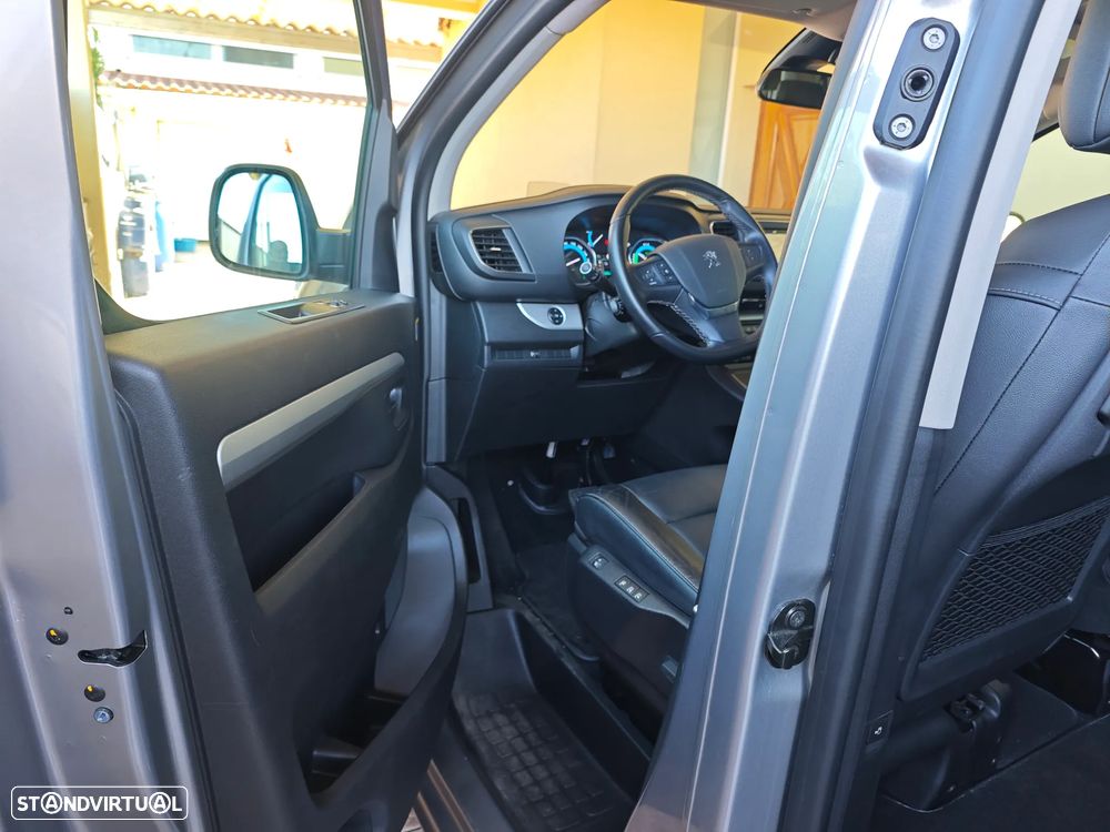 Peugeot e-Traveller L3 (50kWh) Business VIP - 26