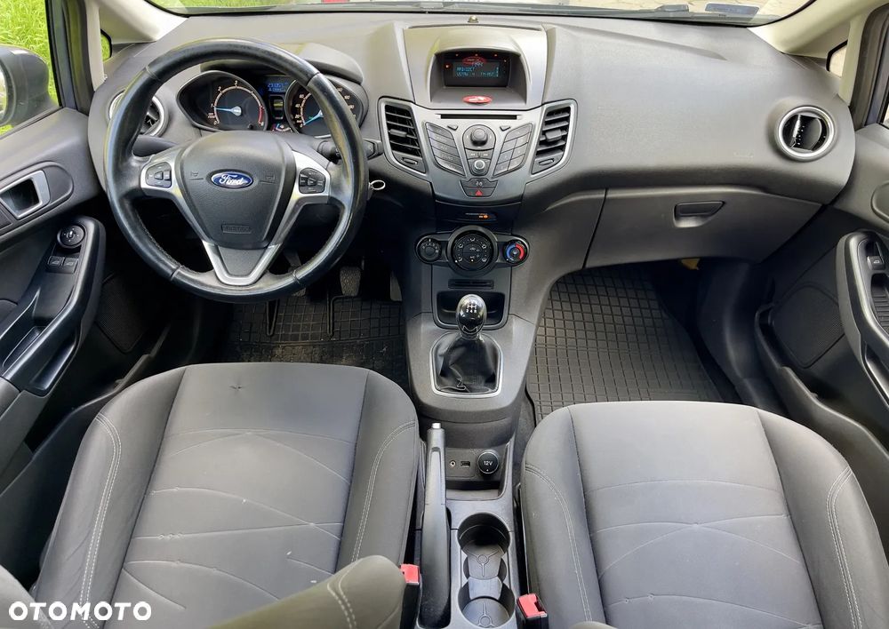 Ford Fiesta - 9