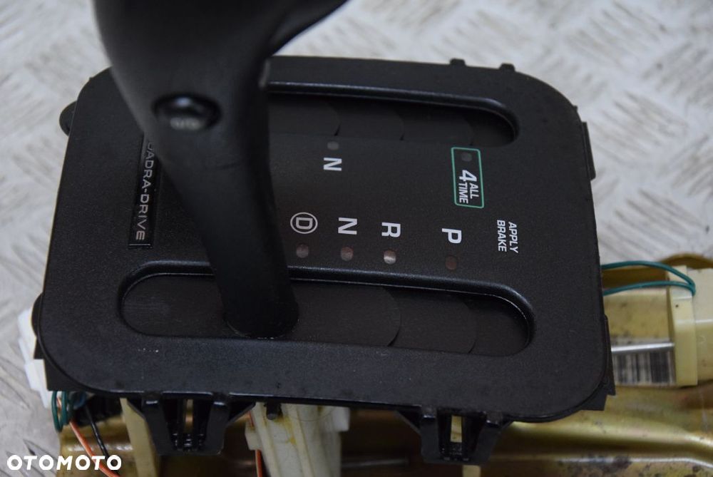 JEEP GRAND CHEROKEE WJ 4.0 QD LEWAREK BIEGÓW - 3