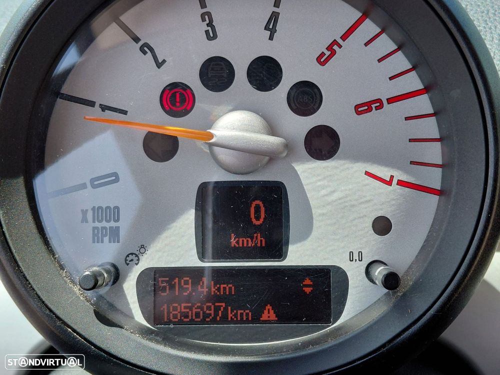 MINI 3 Portas Cooper D - 27