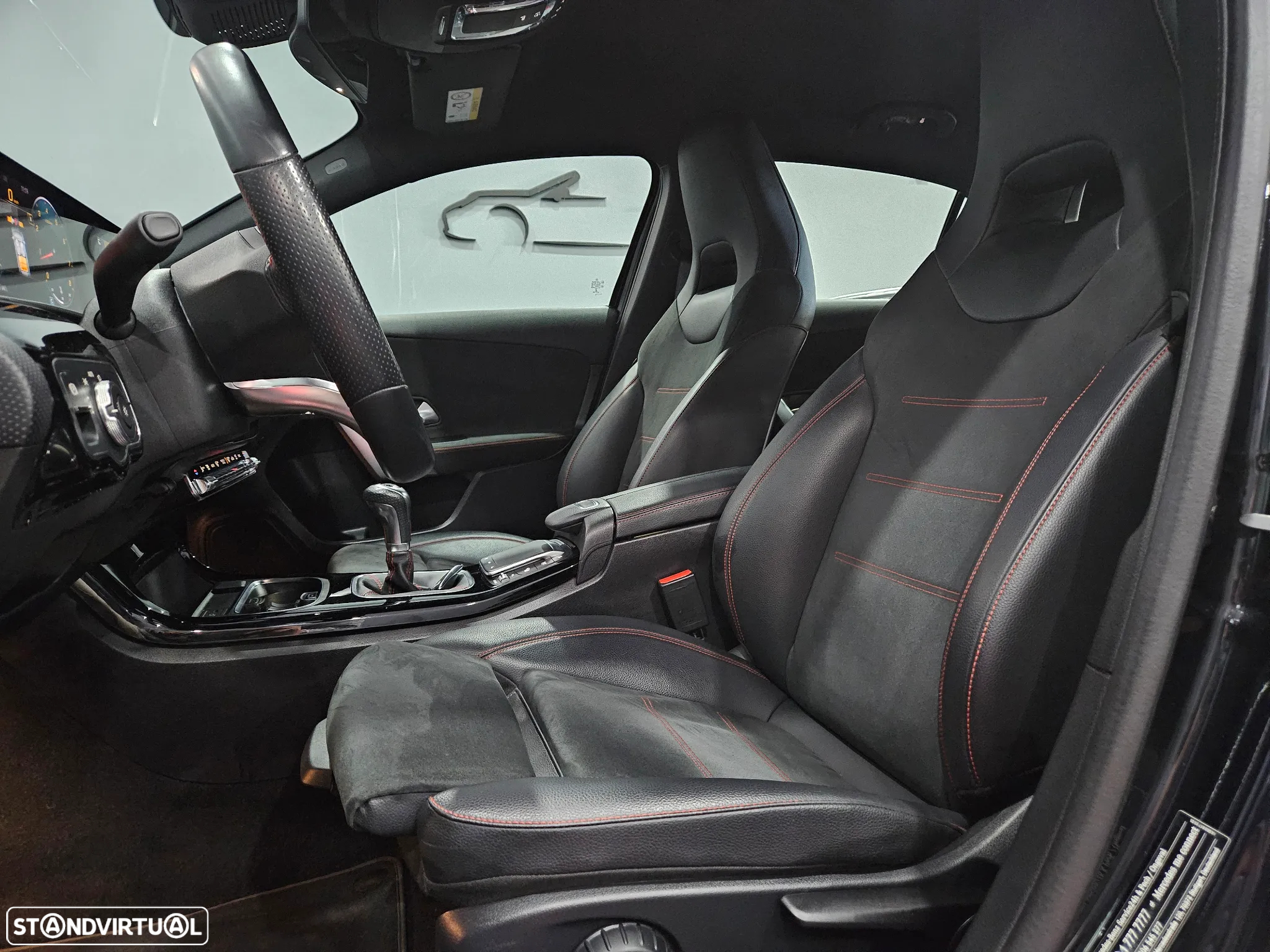 Mercedes-Benz A 160 AMG Line - 9