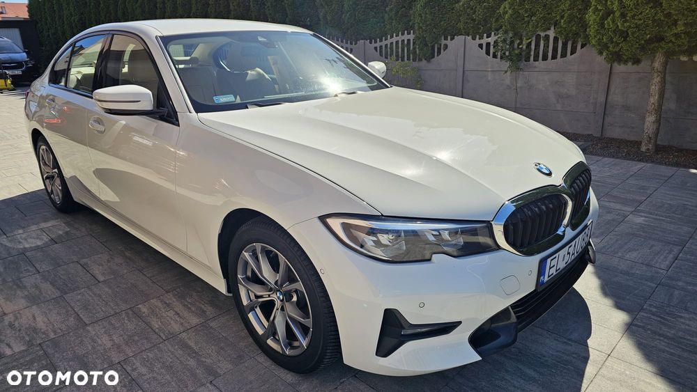 BMW Seria 3 318i Sport Line - 7