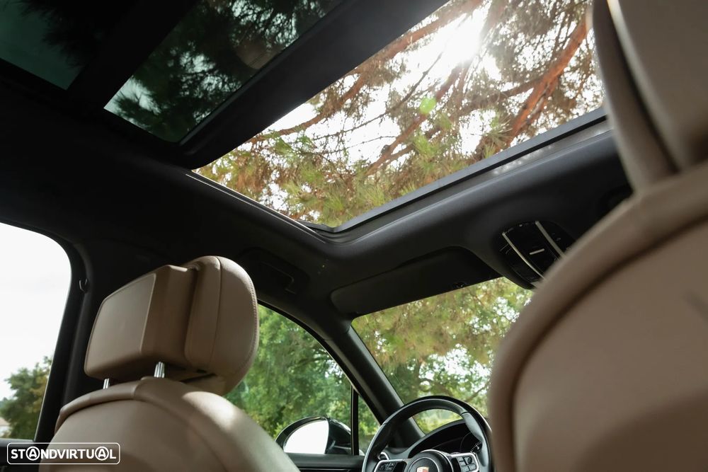 Porsche Cayenne E-Hybrid - 44