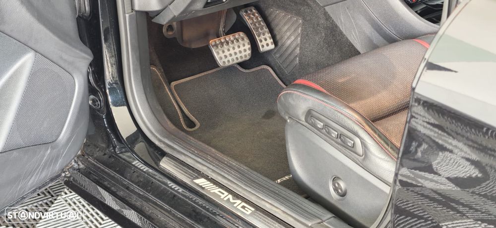 Mercedes-Benz CLA 45 AMG 4Matic 7G-DCT - 25