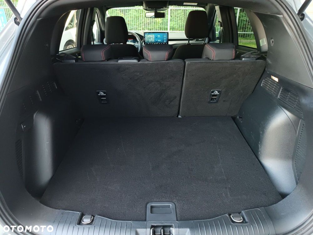 Ford Kuga - 35